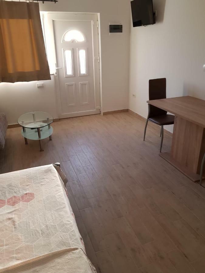 Studio Apartment Matija Podstrana Eksteriør bilde