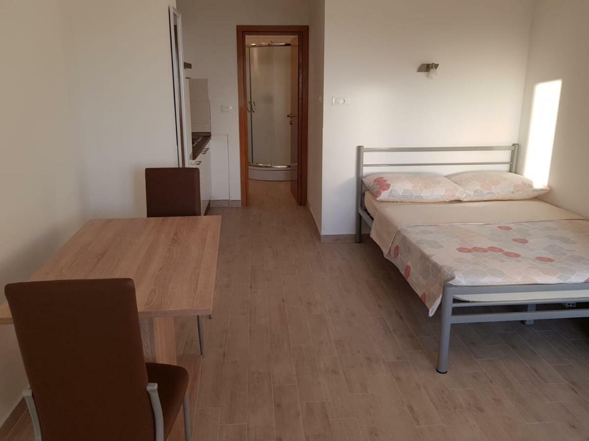 Studio Apartment Matija Podstrana Eksteriør bilde